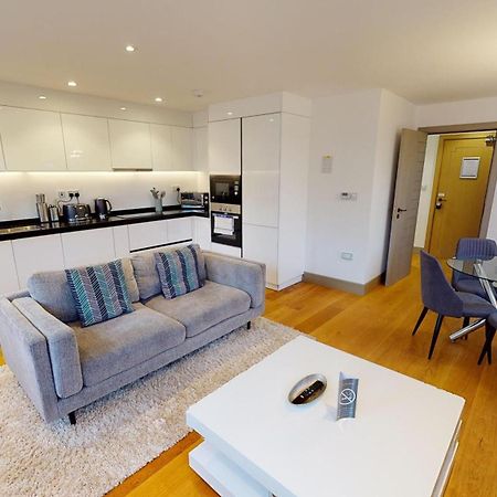 Charles Hope London Kew Bridge Apartment ภายนอก รูปภาพ